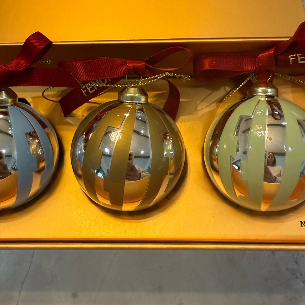 Rare!! Fendi Xmas Ornaments Set Of 3 in Fendi box New! - Picture 3 of 5
